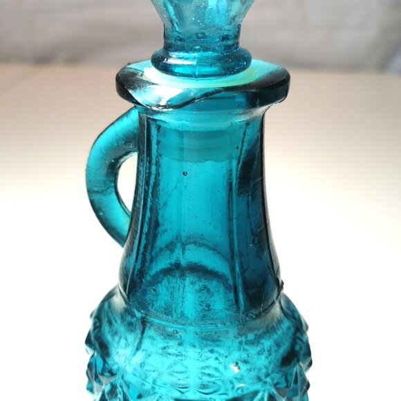 Blue Glass Cruet Vintage Diamond Pattern - Picture 3 of 10